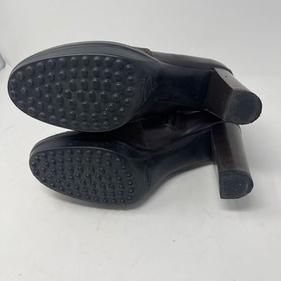 Tod's Women's Brown Suede Leather Round Toe Buckle Heeled Ankle Bootie Size 38 - Picture 4 of 7